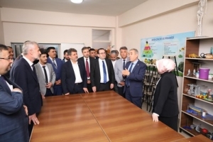 ZEKÂ, EĞİTİM VE GELECEK AYNI SINIFTA BULUŞTU